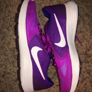Nike shoes